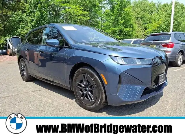 2026 BMW iX xDrive45's photo
