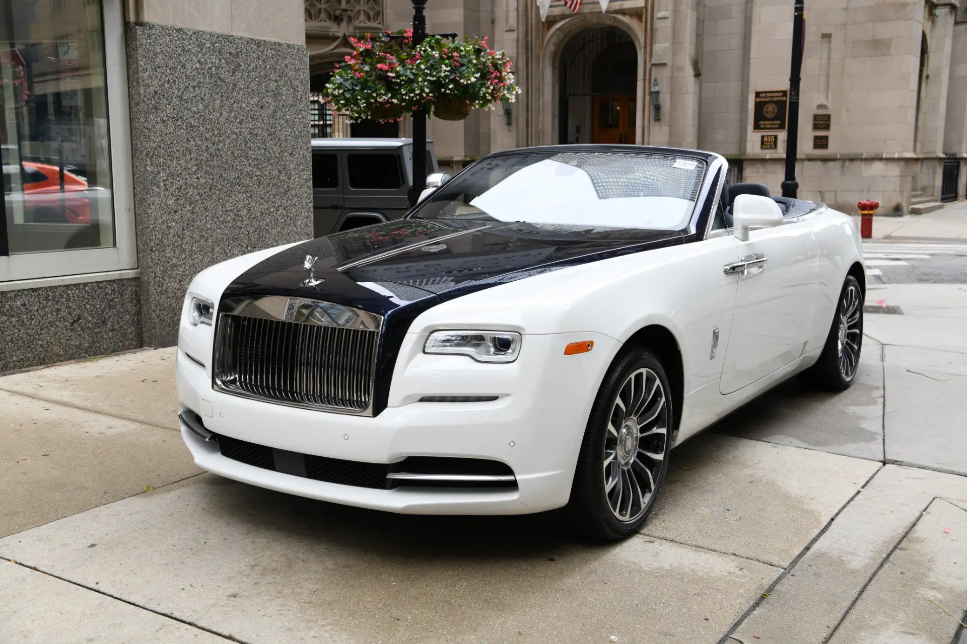 2020 Rolls-Royce Dawn Base photo 1