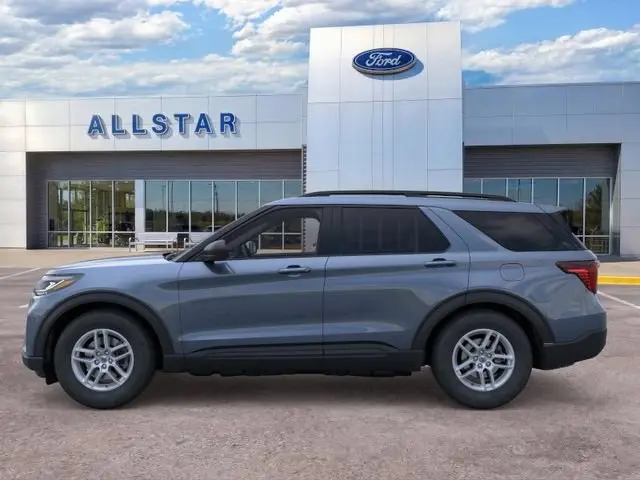 2026 Ford Explorer Active photo 3