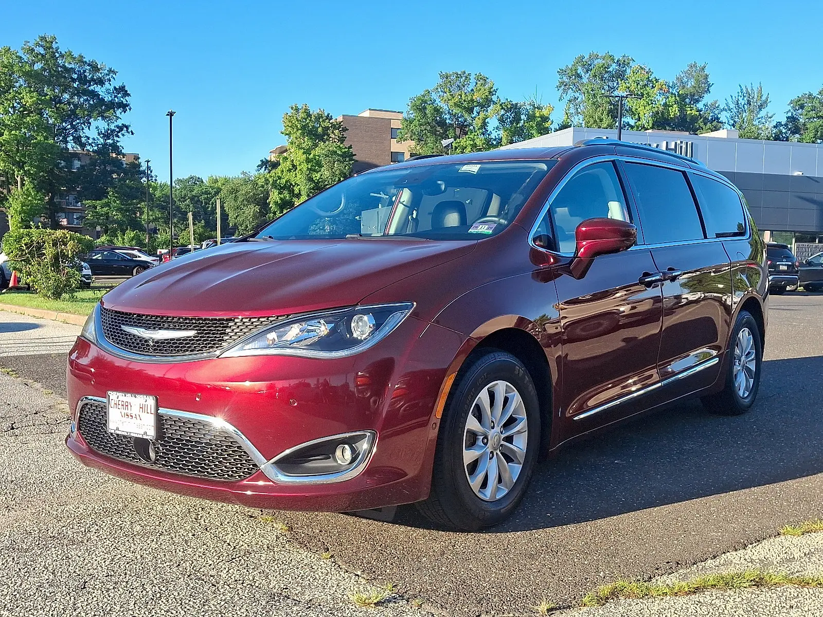 2018 Chrysler Pacifica Touring L photo 4