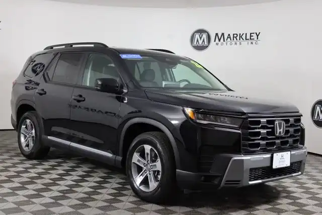 2026 Honda Pilot EX-L AWD's photo