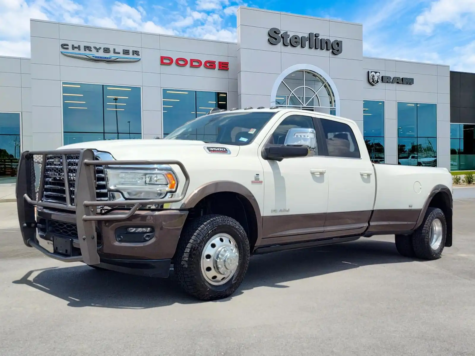 2023 RAM 3500 Longhorn 4X4 Crew Cab LWB's photo
