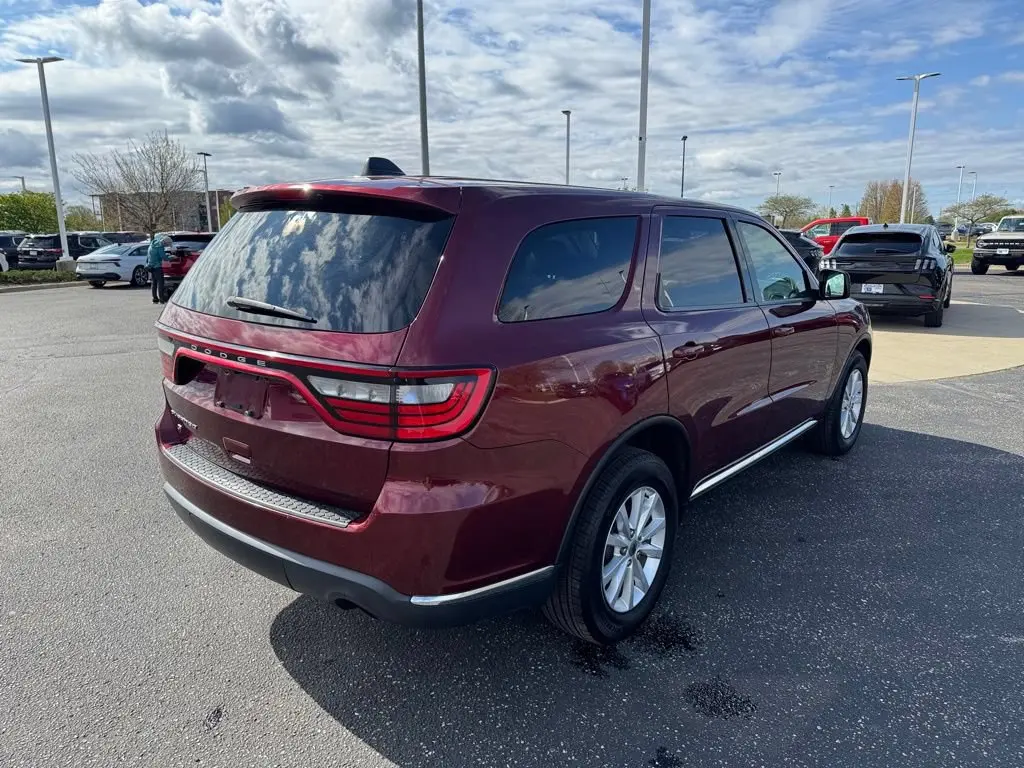 2019 Dodge Durango SXT AWD photo 3