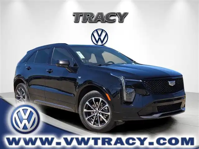 2024 Cadillac XT4 Sport's photo