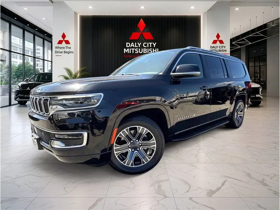 2024 Jeep Wagoneer L undefined photo 1