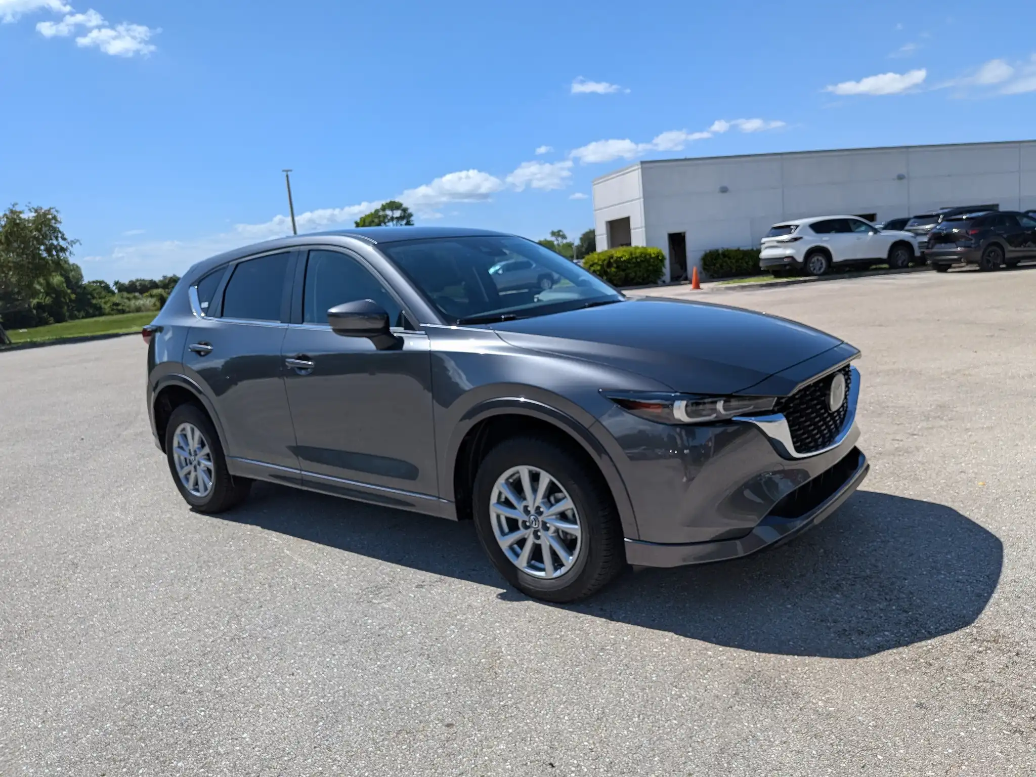 2025 Mazda CX-5 Select AWD Auto Package S's photo