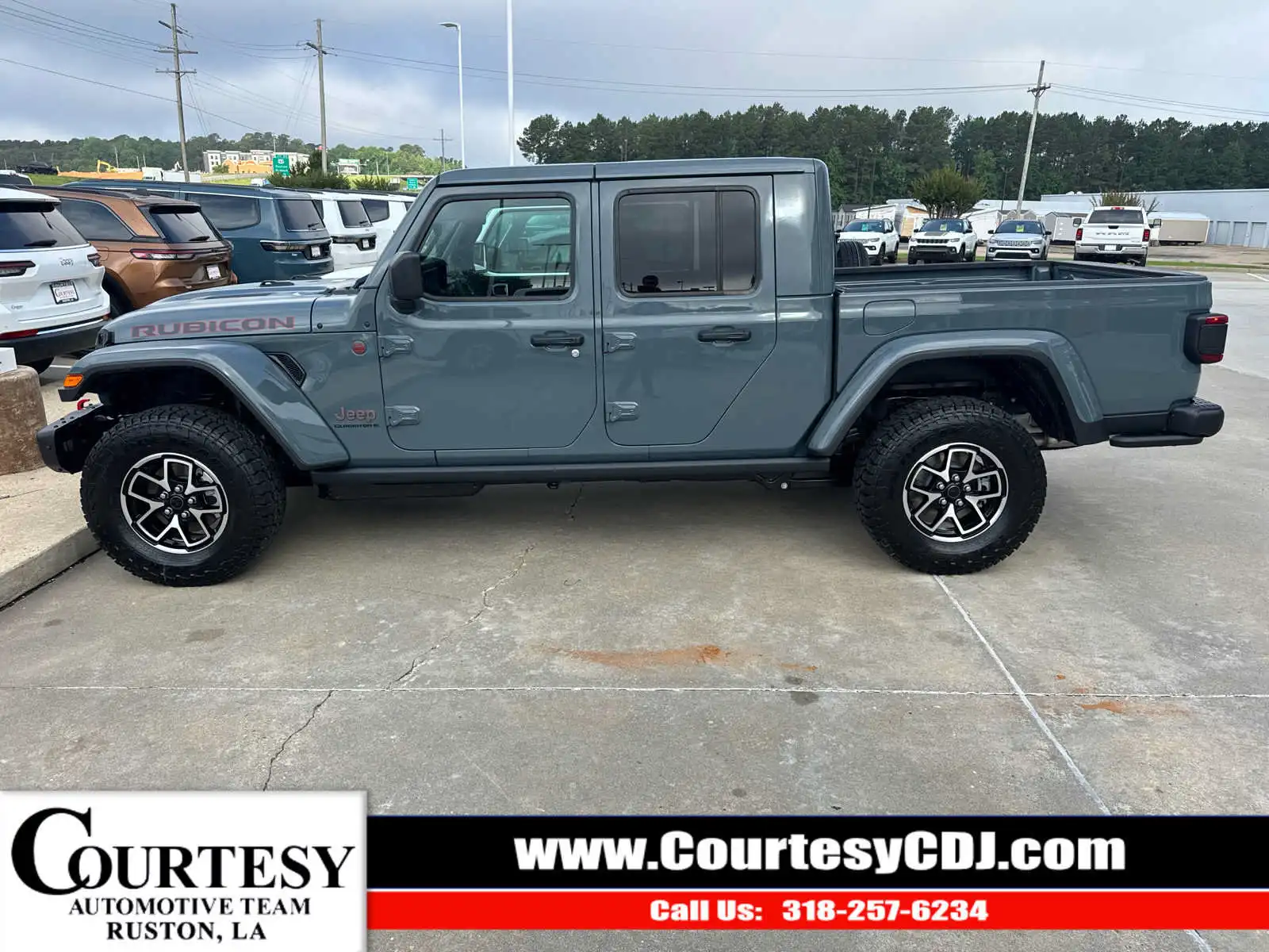 2026 Jeep Gladiator Rubicon Auto's photo