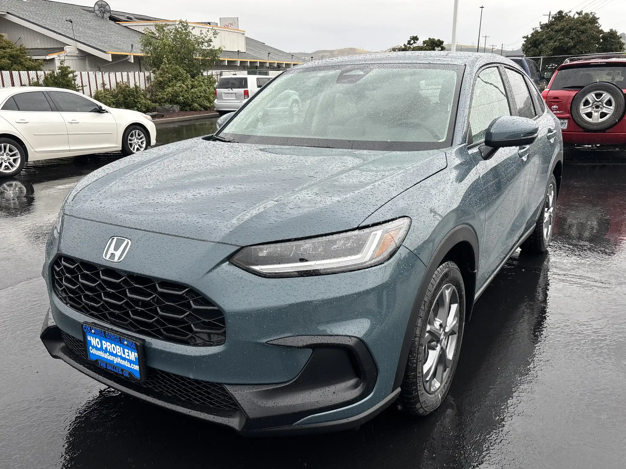 2027 Honda HR-V LX AWD's photo