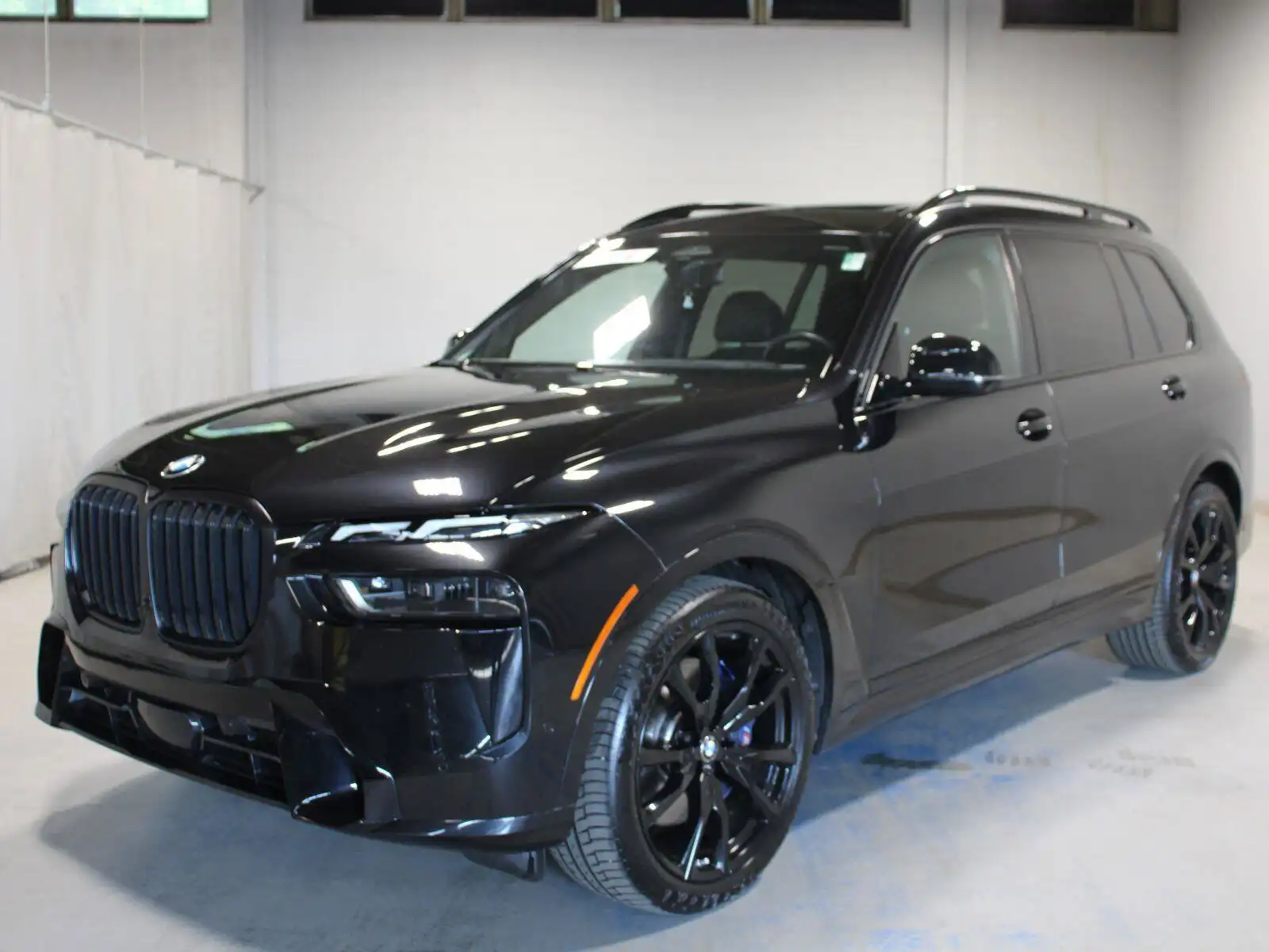 2024 BMW X7 xDrive40i's photo