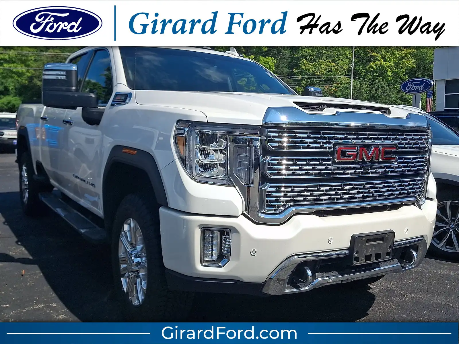 2022 GMC Sierra 4WD Crew Cab Standard Box Denali's photo