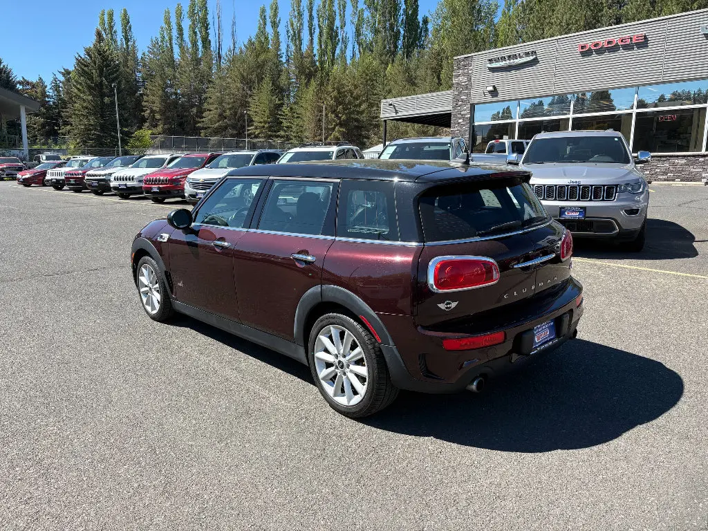 2017 MINI Clubman Cooper S ALL4 photo 3