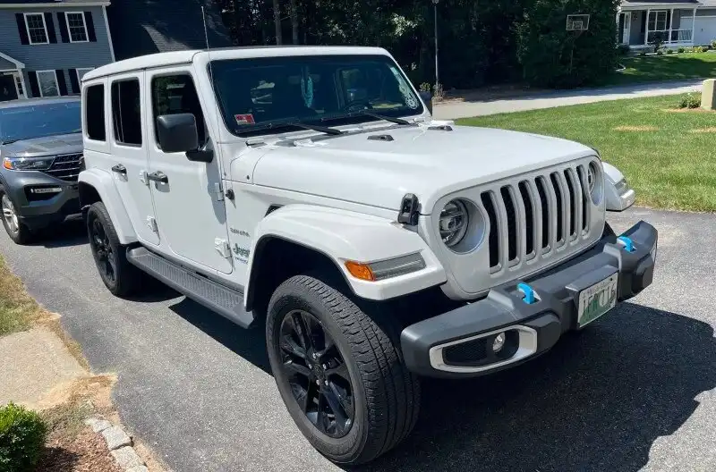 2022 Jeep Wrangler Sahara 4xe's photo