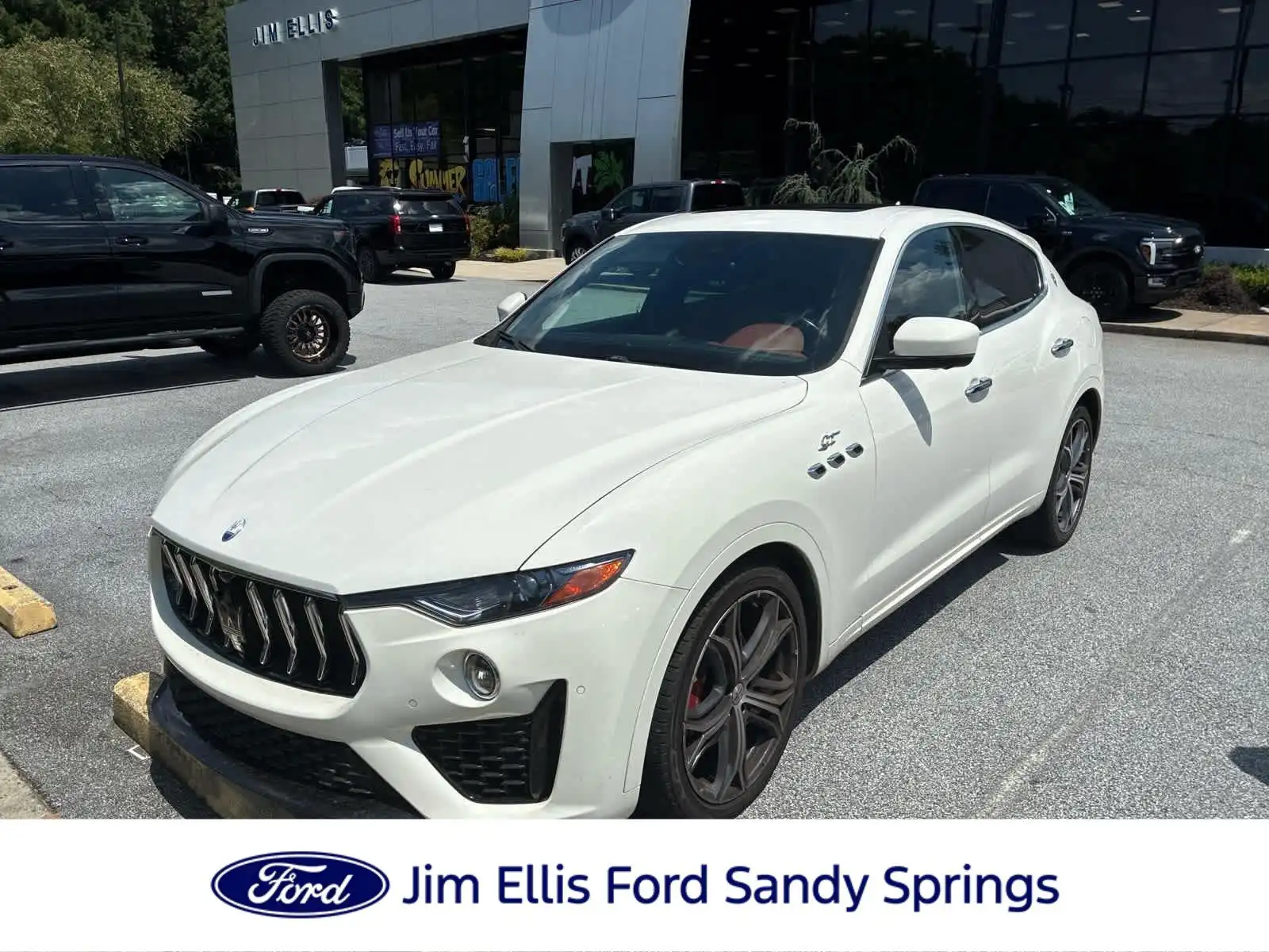 2022 Maserati Levante GT's photo