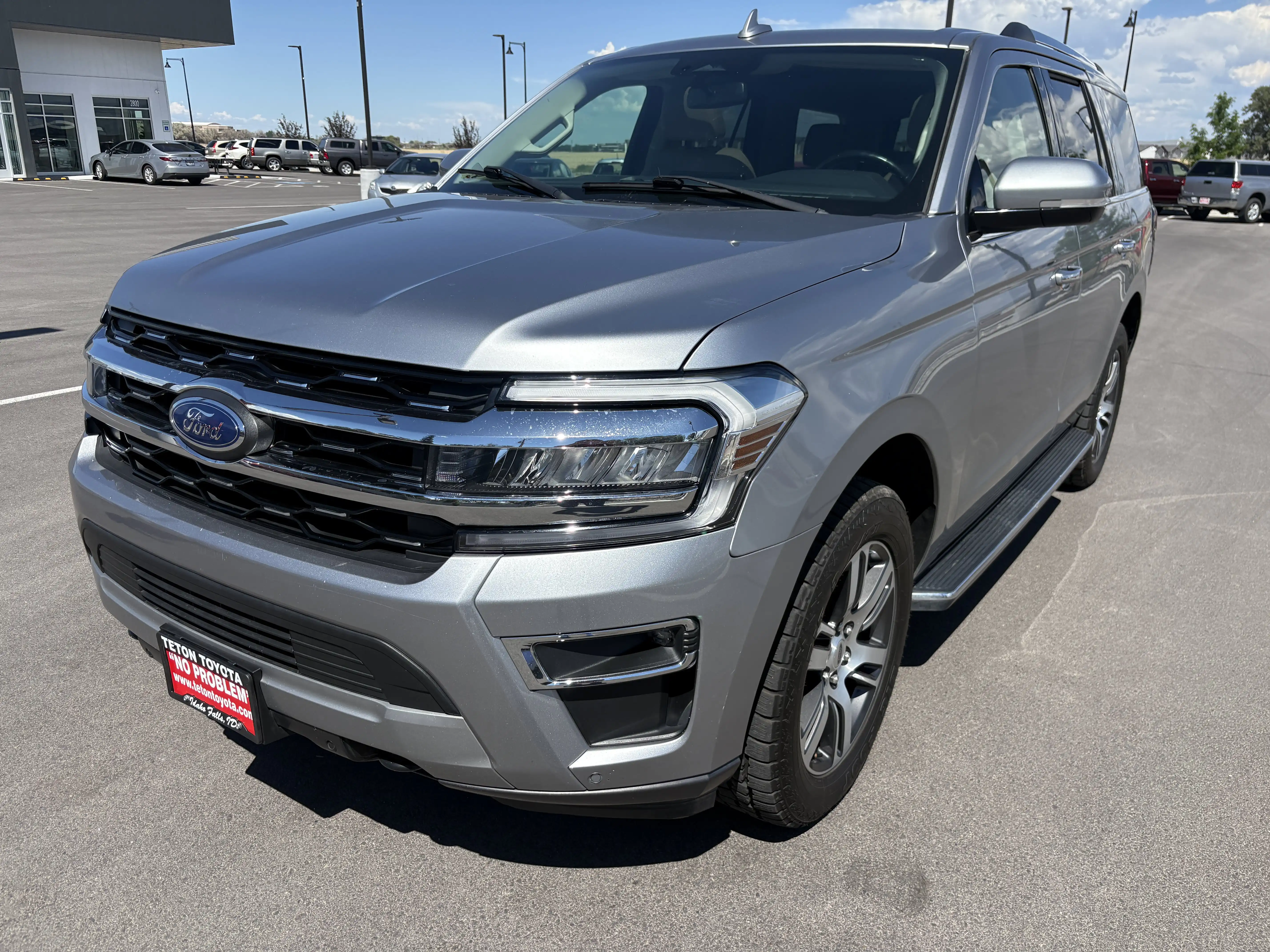 2022 Ford Expedition Limited 4X4's photo