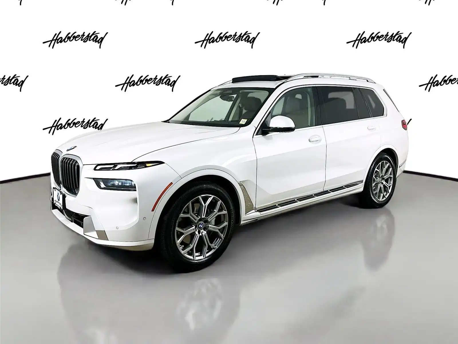 2025 BMW X7 xDrive40i's photo
