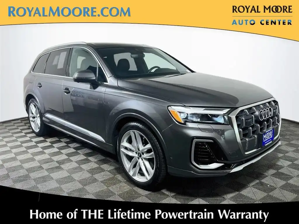 2025 Audi Q7 55 Premium Plus quattro Tiptronic's photo