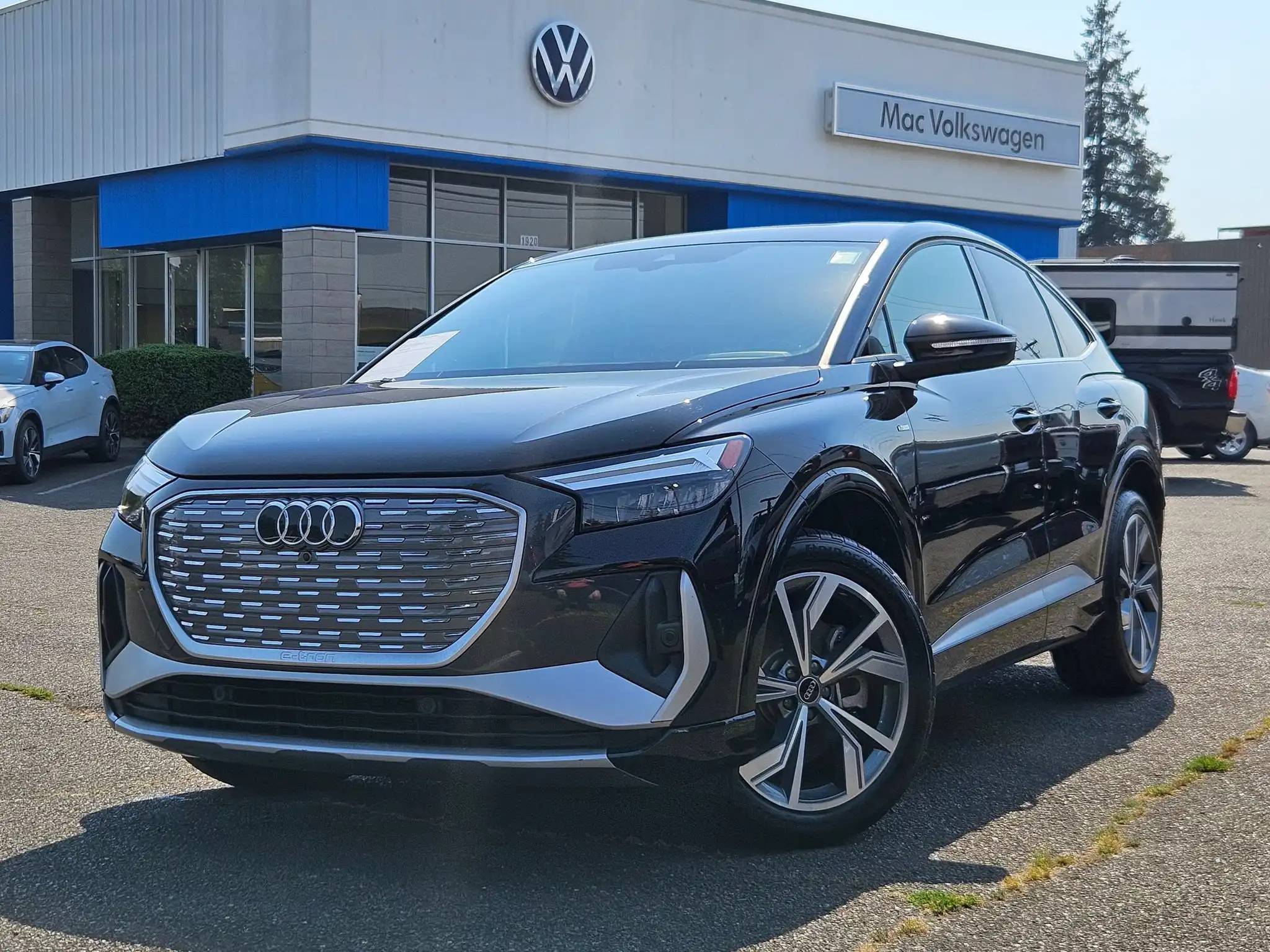 2024 Audi Q4 Sportback e-tron 50 Premium quattro's photo