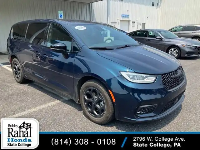 2024 Chrysler Pacifica Hybrid Select S-Appearance PHEV's photo