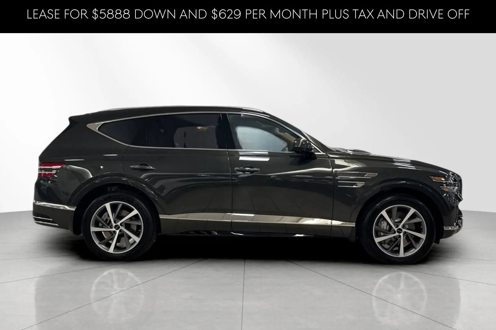 2026 Genesis GV80 2.5T Advanced AWD photo 3