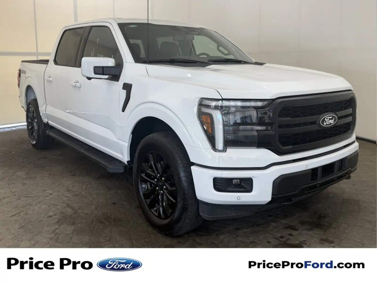 2025 Ford F-150 Lariat 4WD SuperCrew 145 in's photo
