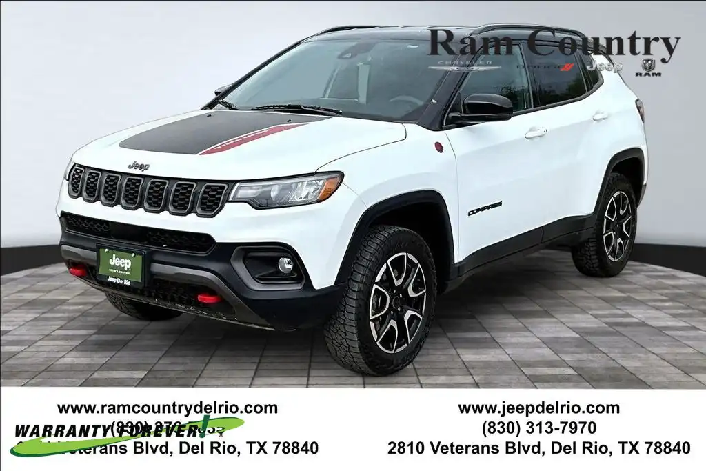 2025 Jeep Compass Trailhawk 4X4's photo