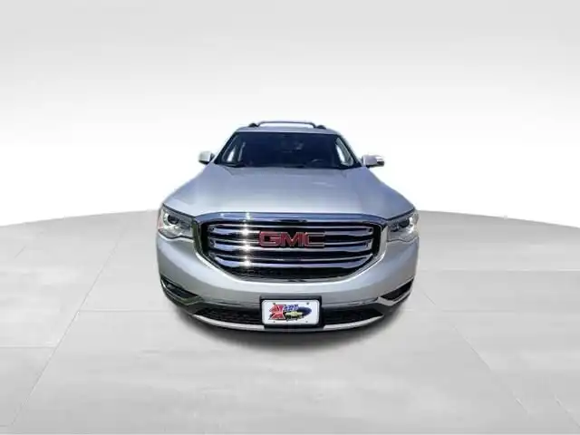 2017 GMC Acadia SLE-2 AWD's photo