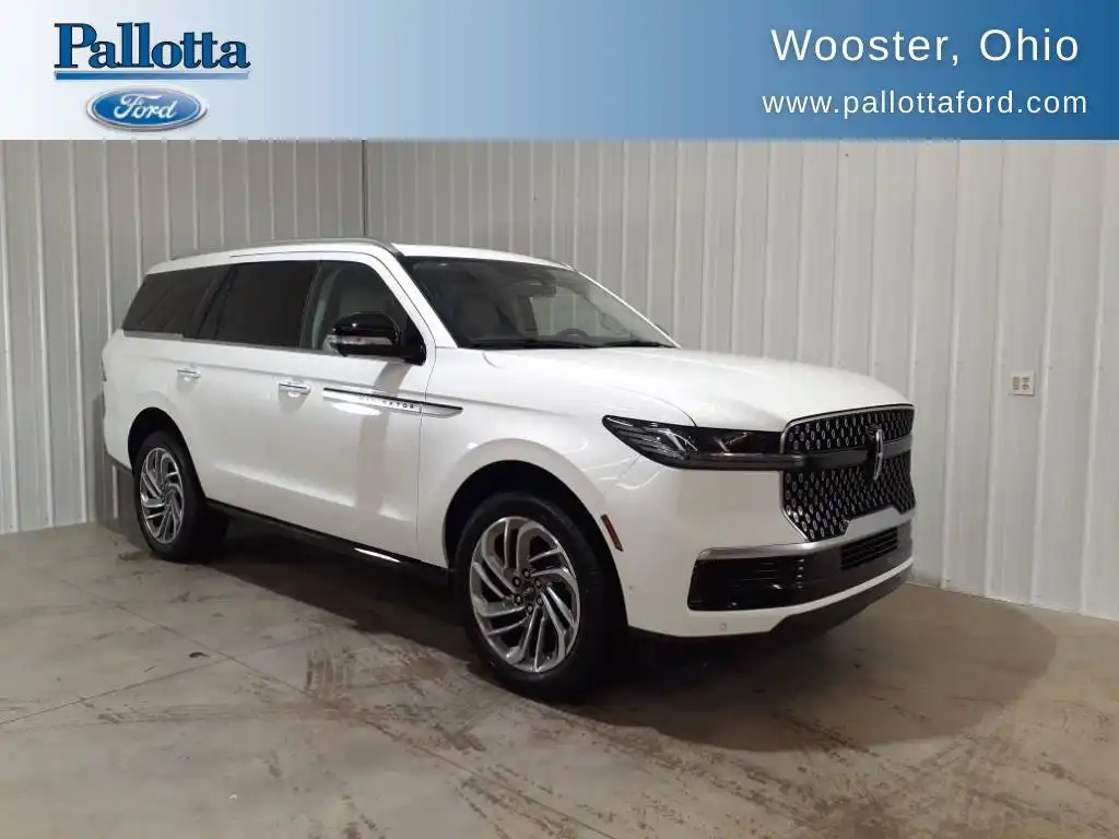 2025 Lincoln Navigator Reserve 4WD's photo
