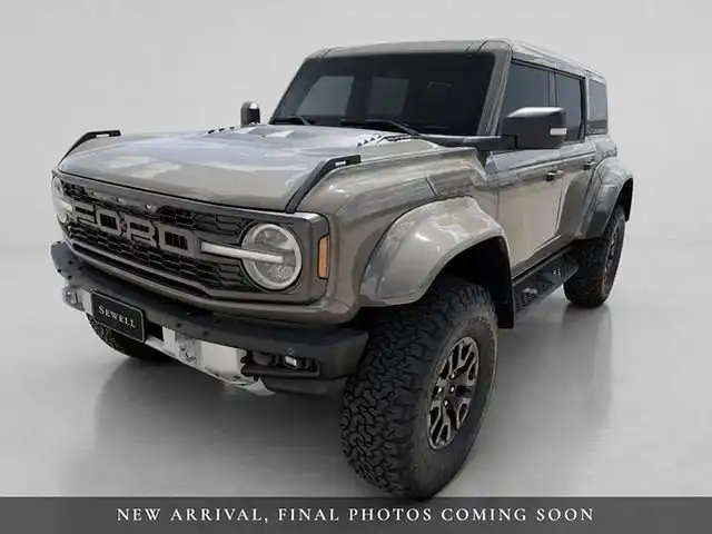 2026 Ford Bronco Raptor 4WD's photo