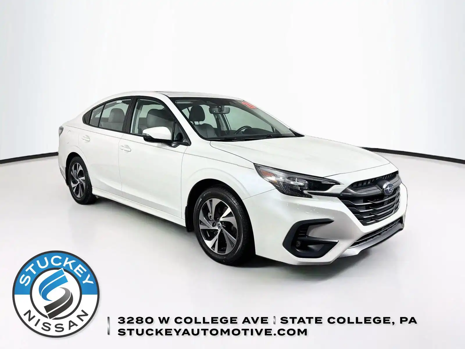 2023 Subaru Legacy Premium's photo