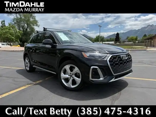 2023 Audi Q5 45 Premium Plus's photo