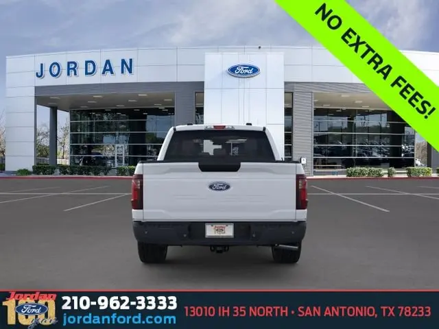 2026 Ford F-150 XL SuperCrew 5-1/2' Box photo 4