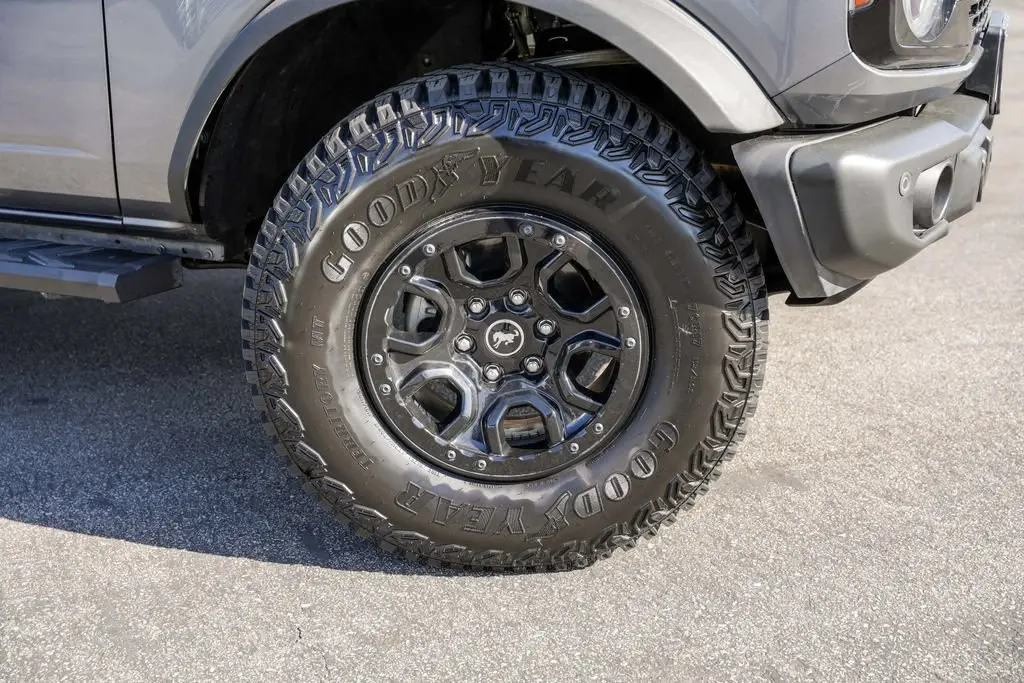 2023 Ford Bronco Wildtrak 4x4 photo 3