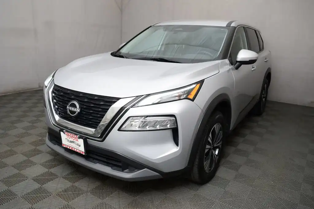 2022 Nissan Rogue SV AWD's photo