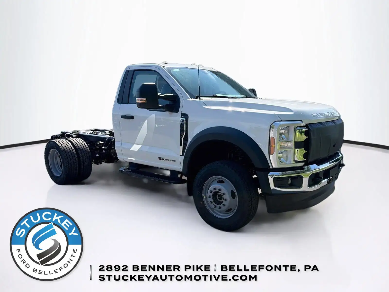 2026 Ford F-600 XL 4WD Regular Cab DRW 145 in's photo