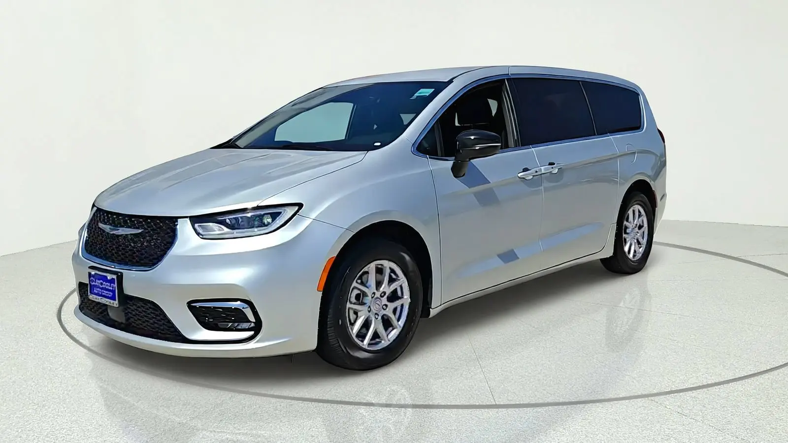 2026 Chrysler Pacifica Select photo 3