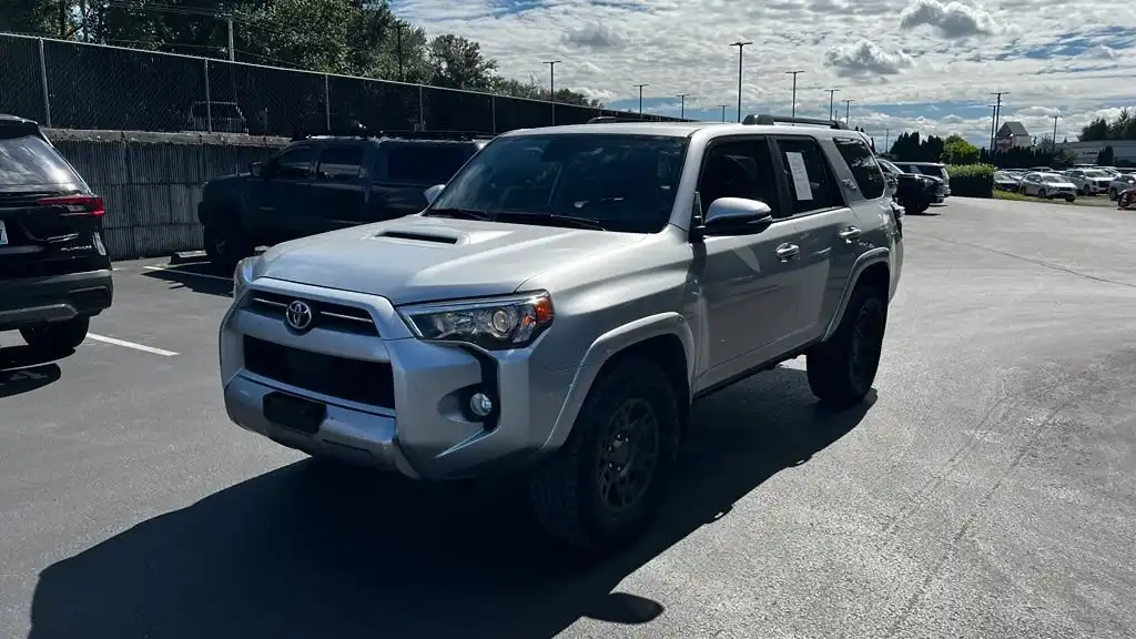 2020 Toyota 4Runner Off-Road 4WD V6's photo