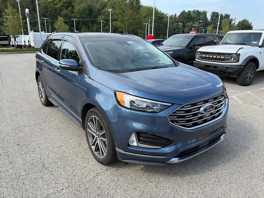 2019 Ford Edge Titanium AWD's photo
