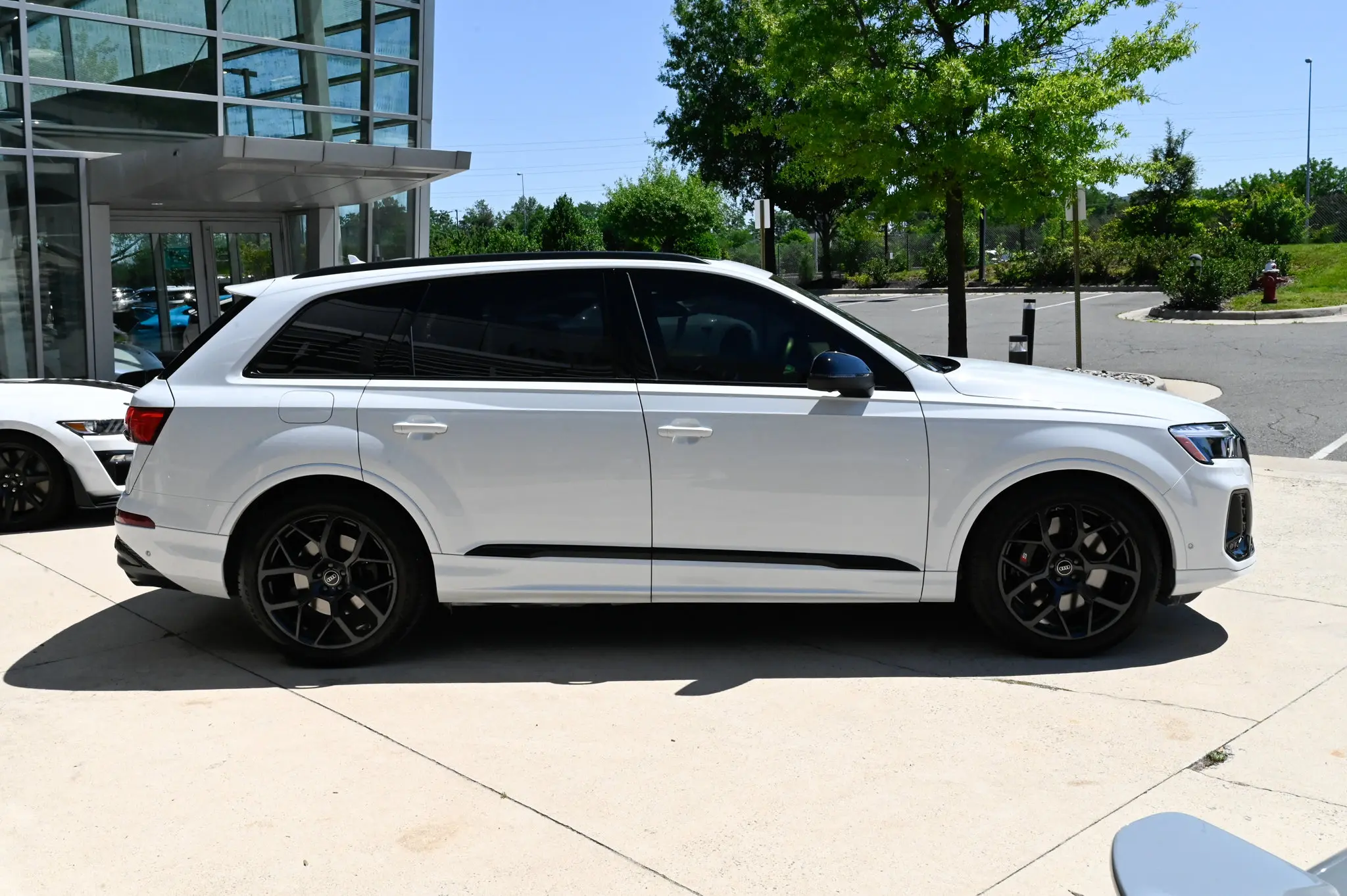 2025 Audi SQ7 Premium Plus quattro Tiptronic photo 4