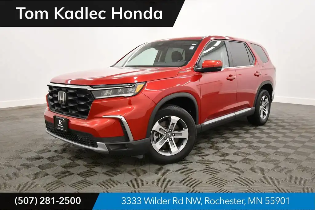 2023 Honda Pilot EX-L 8-Occupant AWD's photo