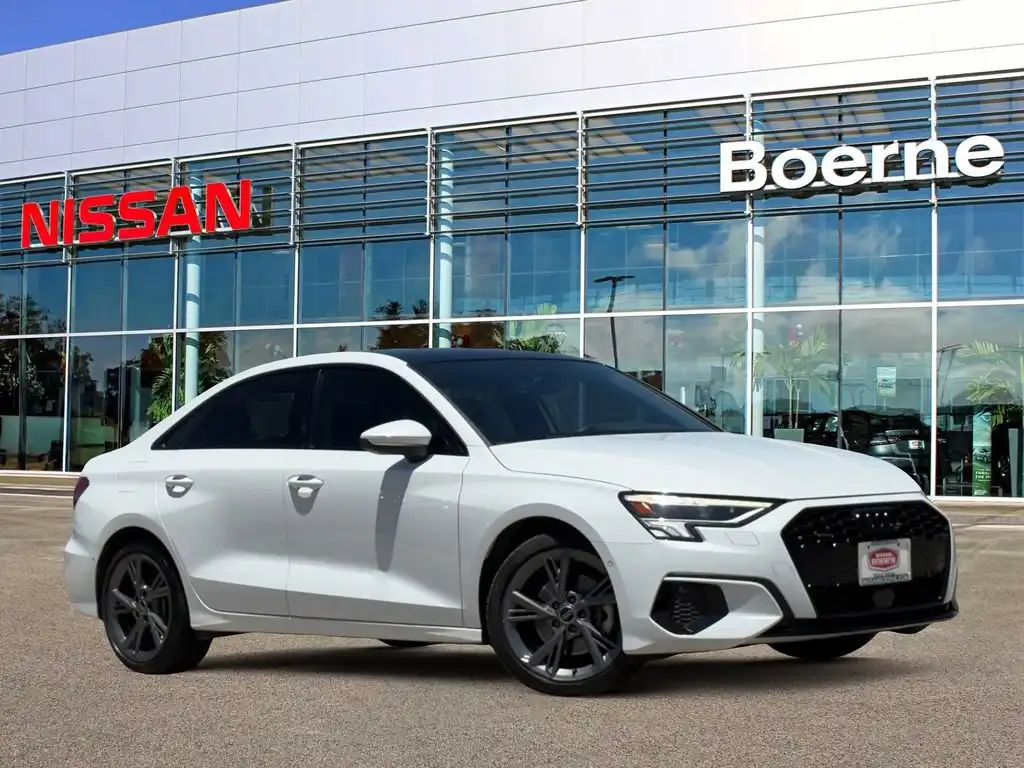 2024 Audi A3 40 TFSI Premium Plus quattro S tronic's photo