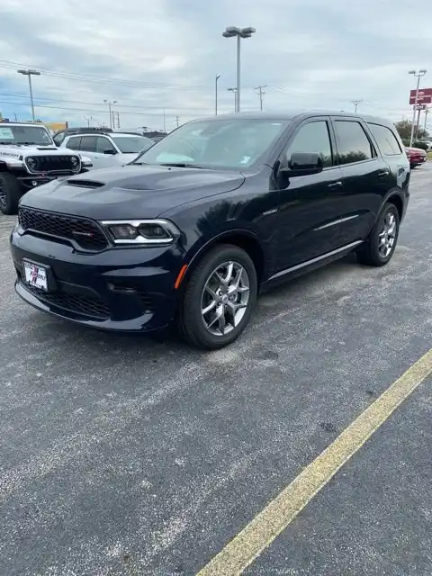 2027 Dodge Durango HEMI V8 GT AWD's photo