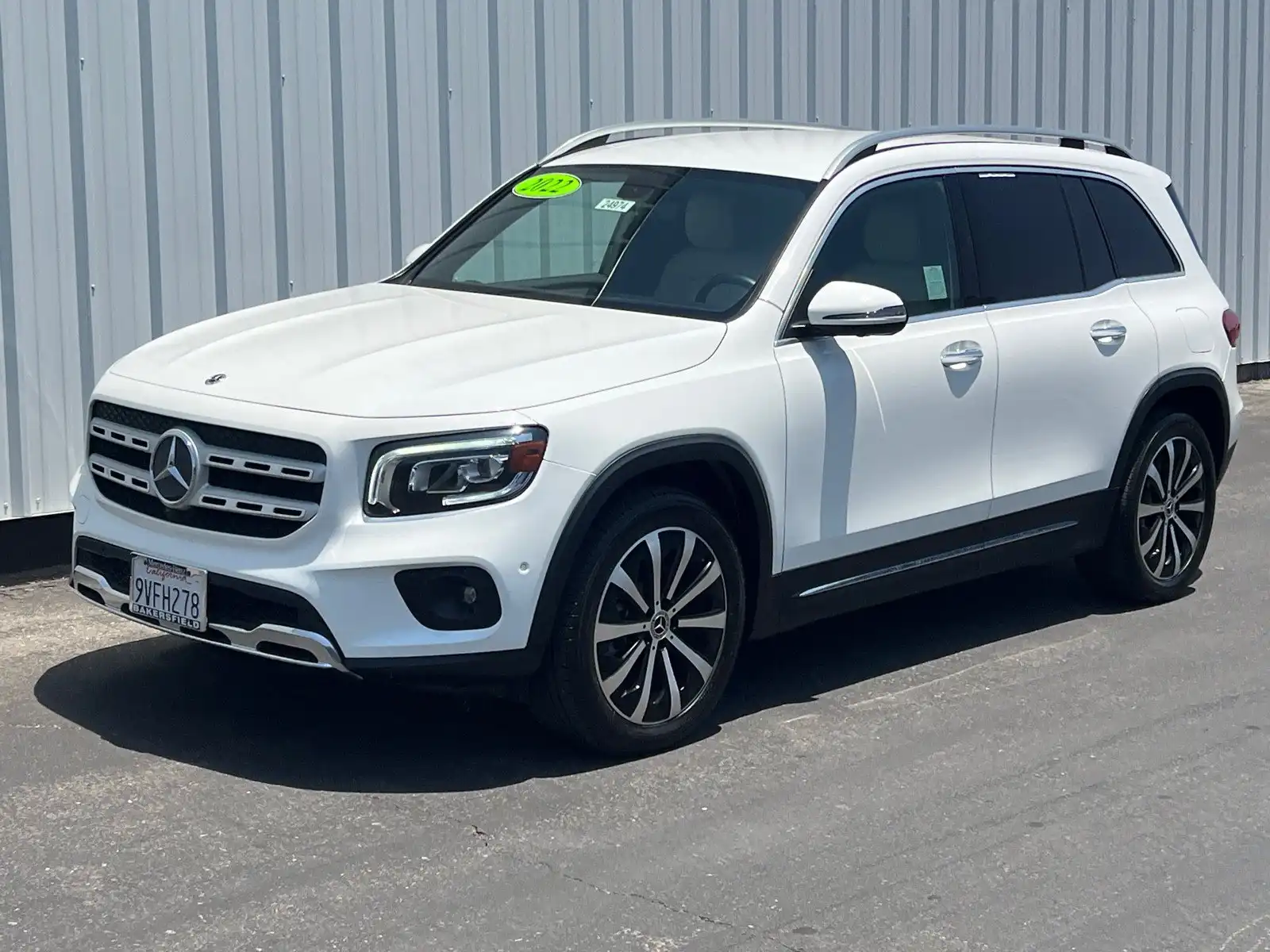 2022 Mercedes-Benz GLB GLB 250's photo