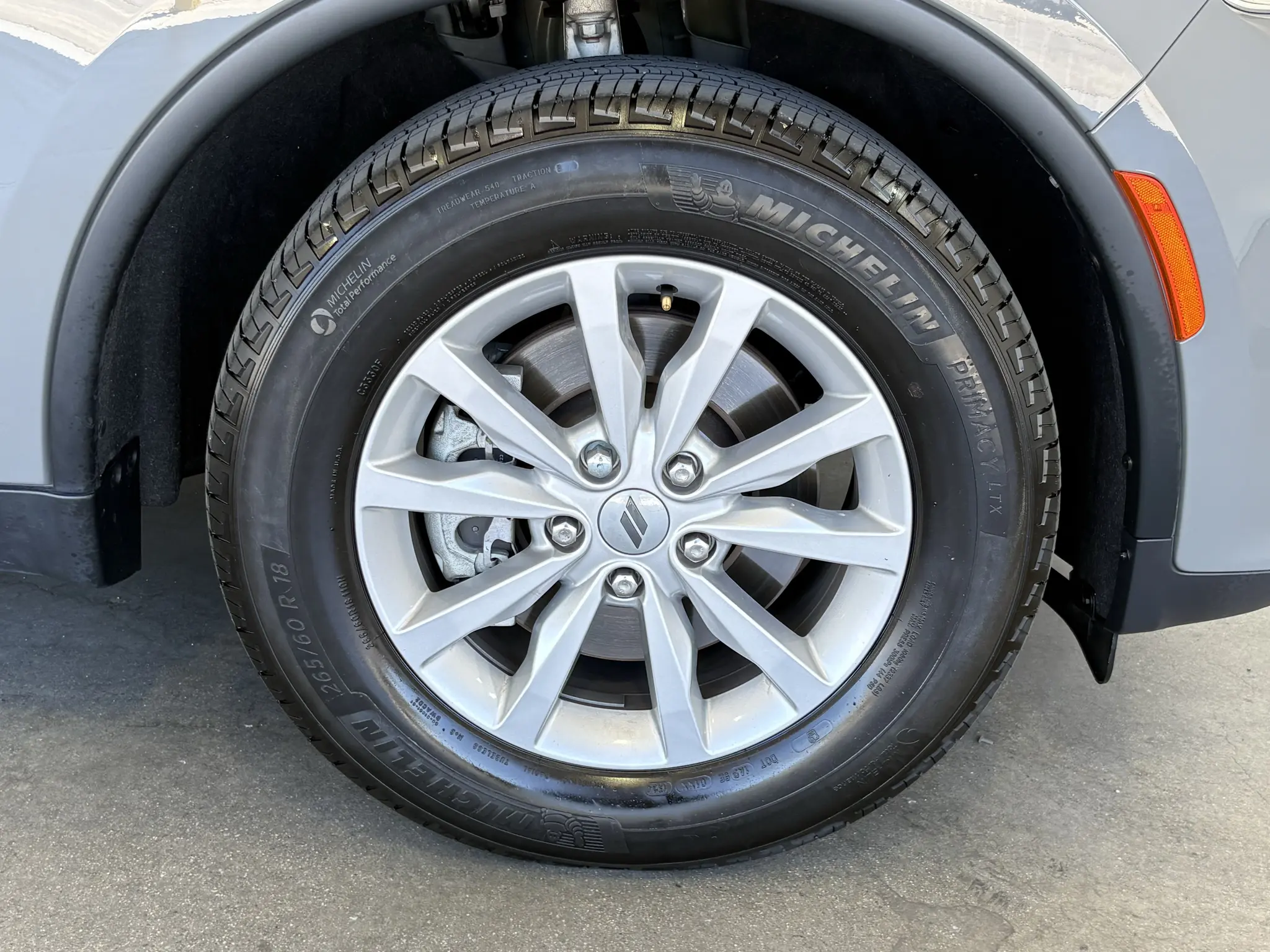 2024 Dodge Durango SXT Plus RWD photo 5