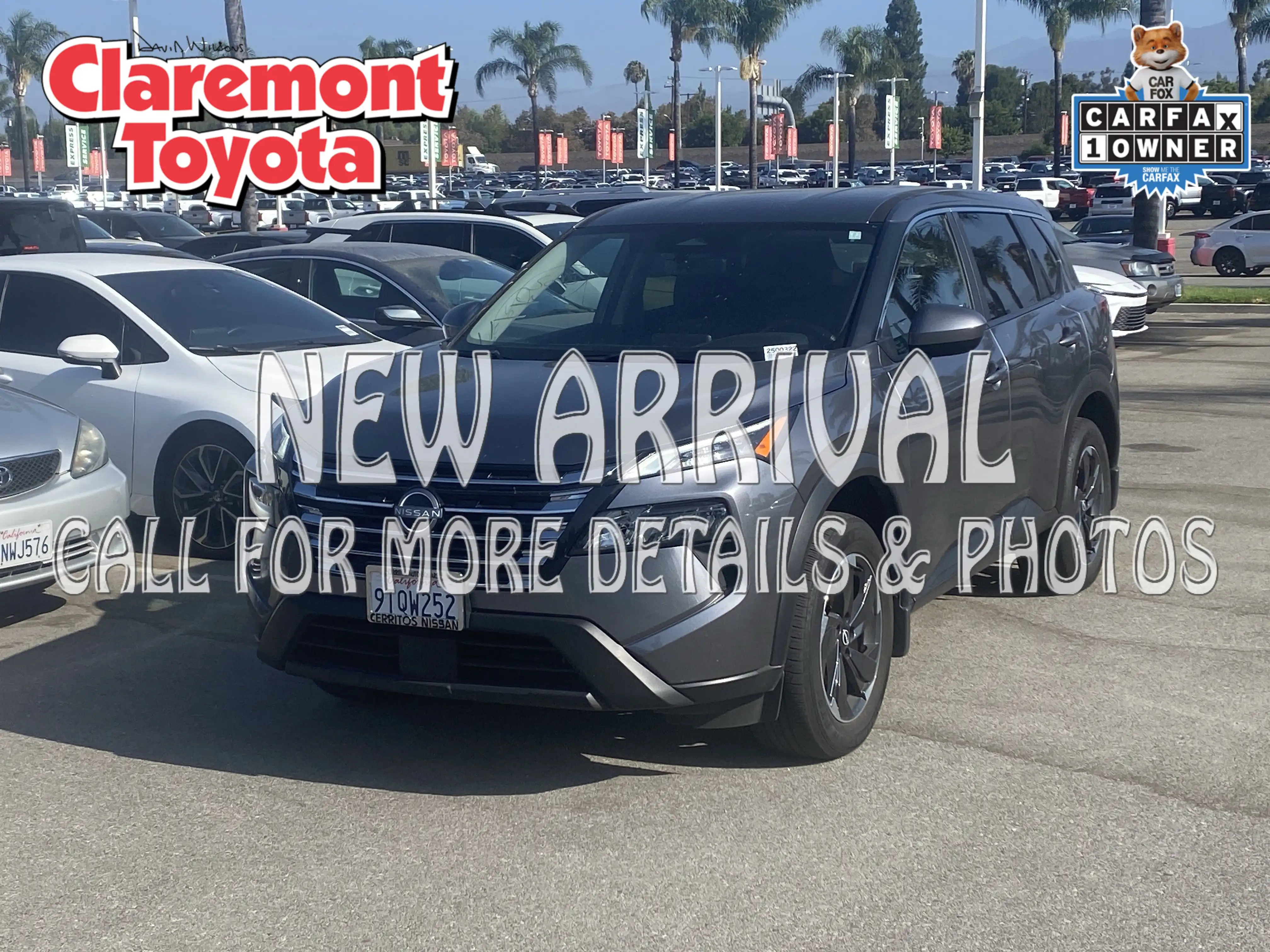 2025 Nissan Rogue SV FWD's photo