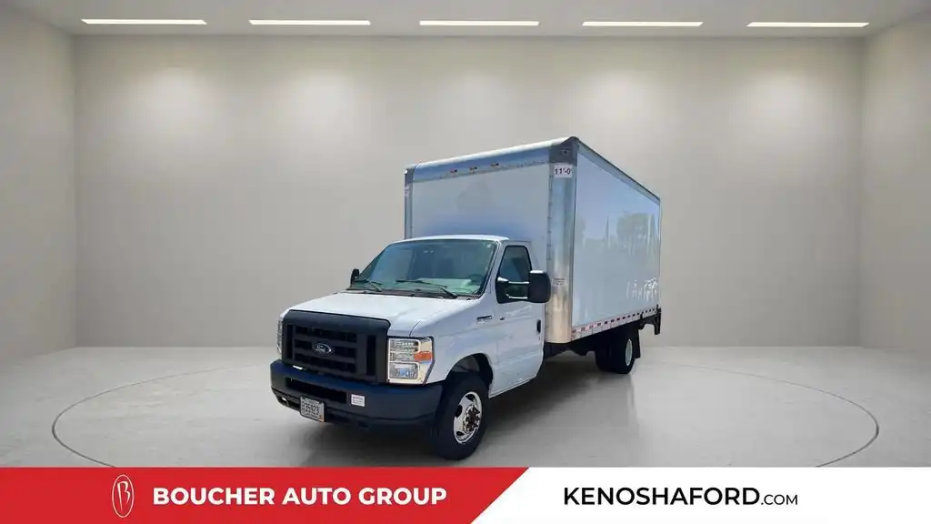 2019 Ford E-Series DRW E-350 Super Duty 176 in WB's photo