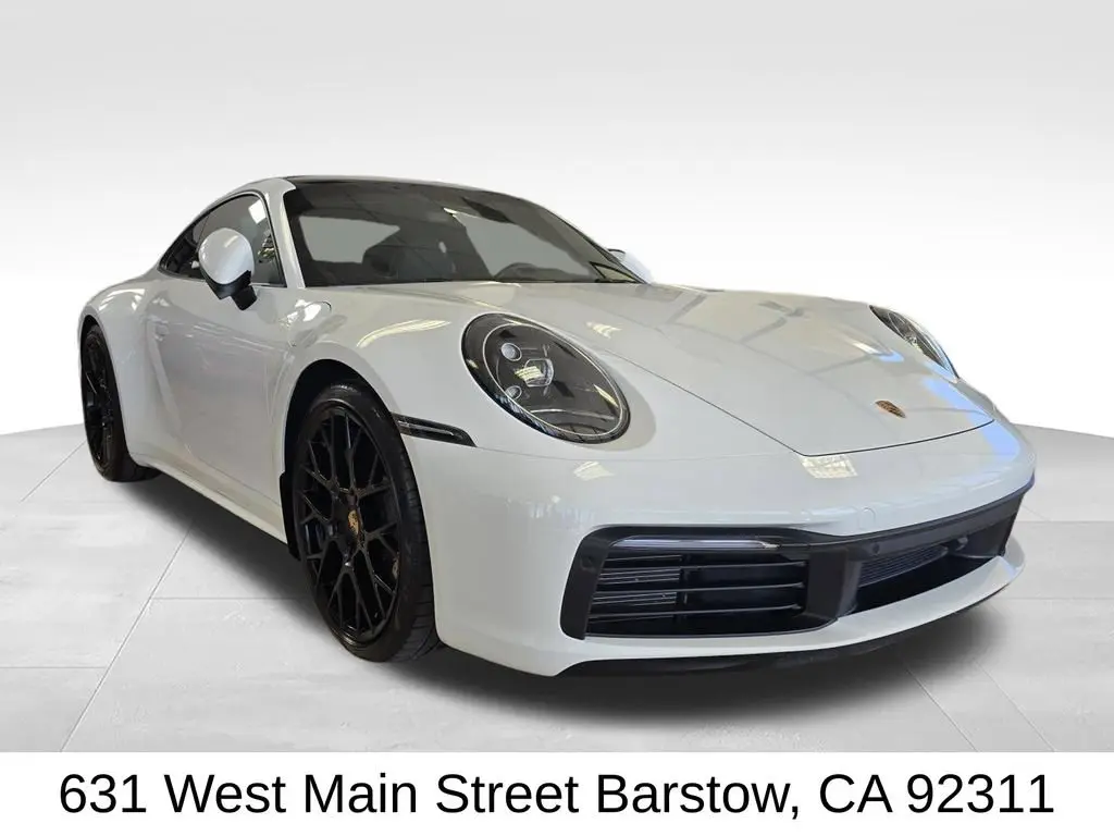 2024 Porsche 911 undefined photo 3