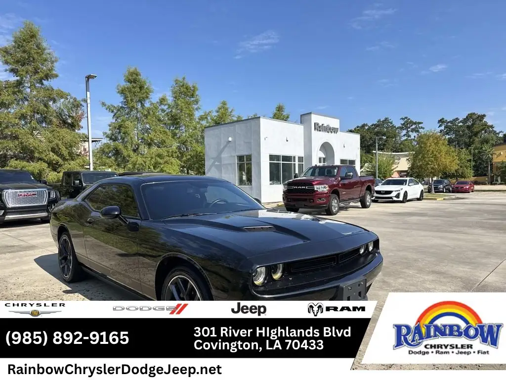2023 Dodge Challenger SXT Auto photo 1