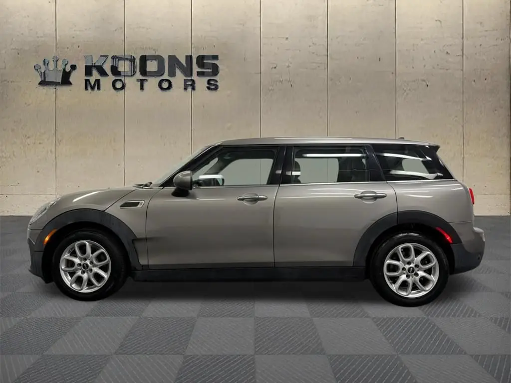 2016 MINI Clubman Cooper photo 4