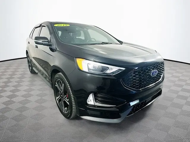 2019 Ford Edge ST AWD photo 4
