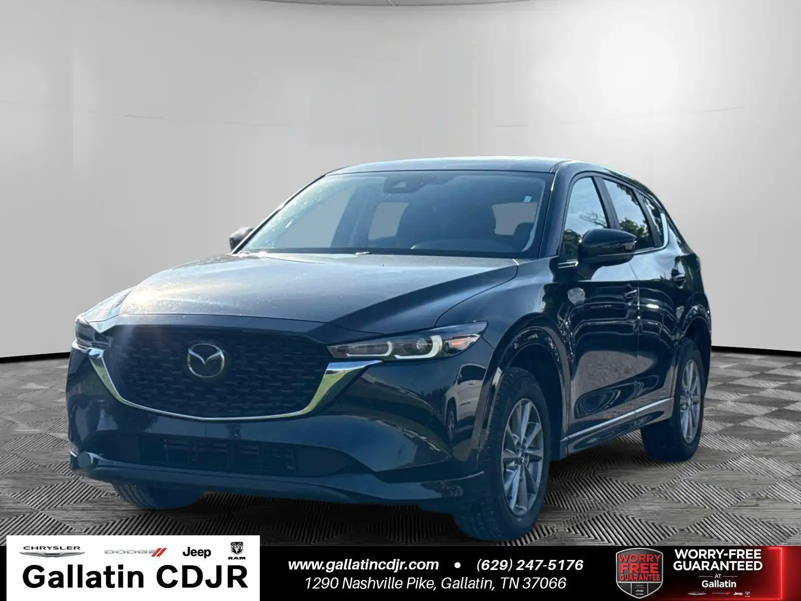 2025 Mazda CX-5 S Preferred package Auto AWD's photo